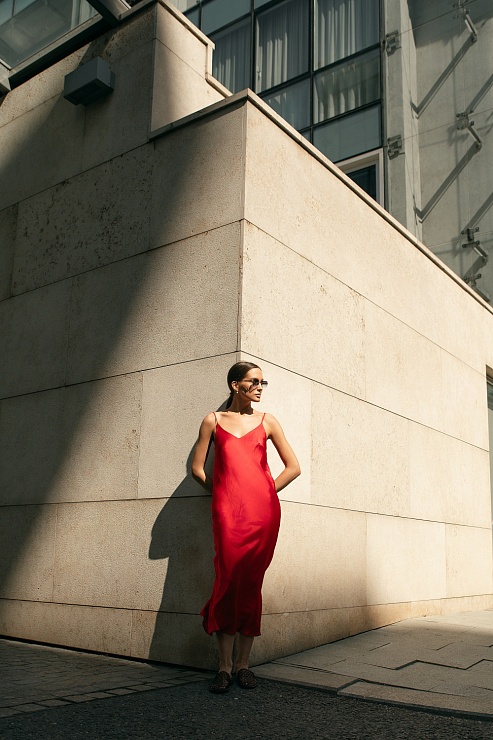 Шелковое платье комбинация   