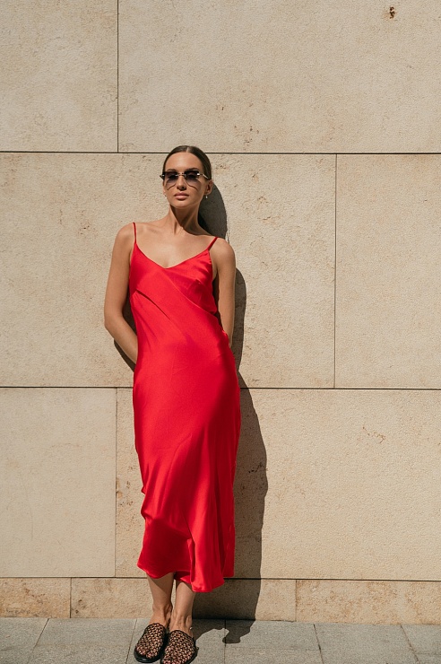 Шелковое платье комбинация   